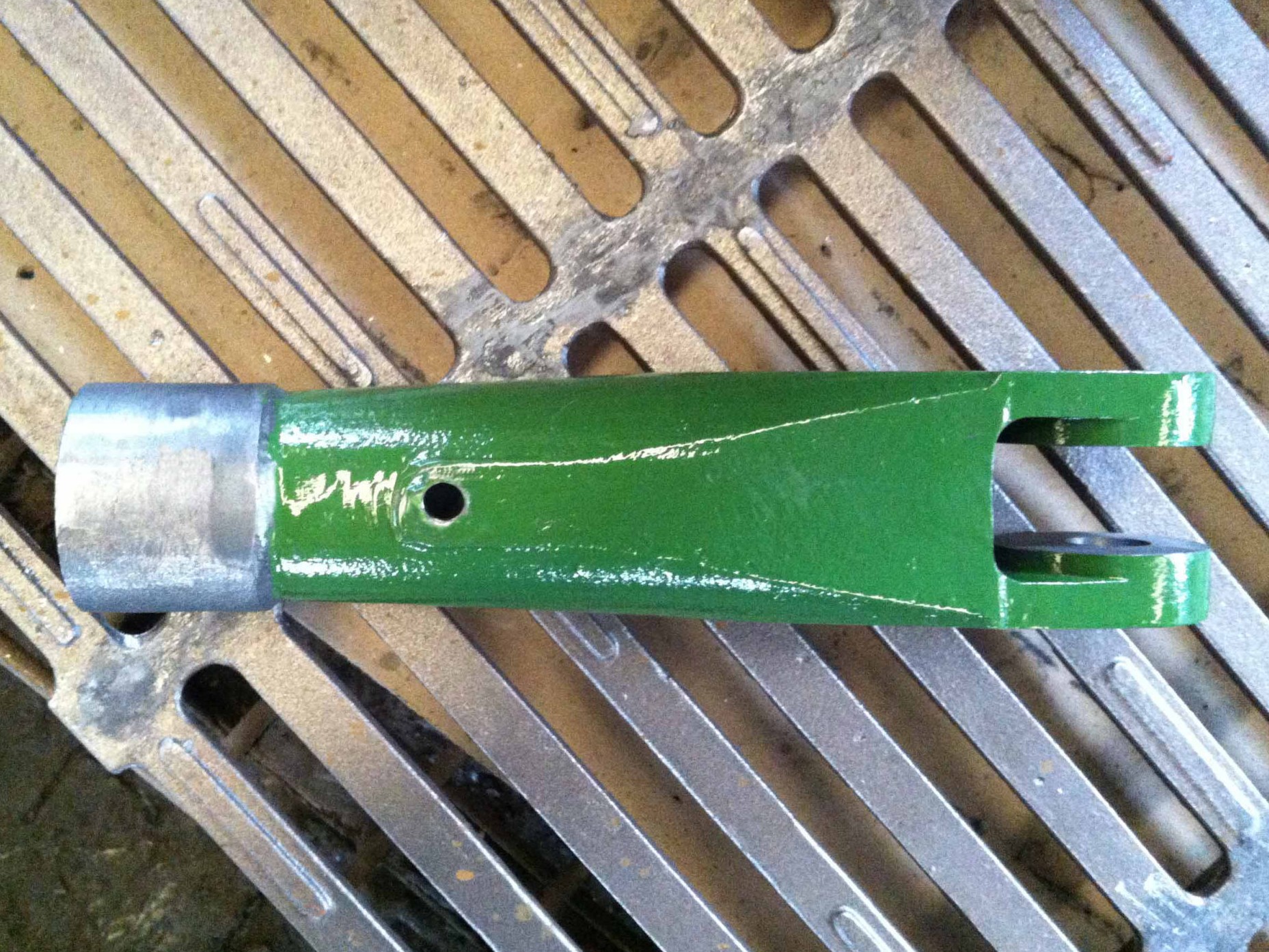 Lift Link Lower Housing