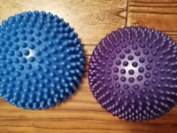 Foot Massage Ball With Semi-Circular Shape